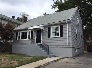 33 Hillis Rd, Hyde Park, MA 02136