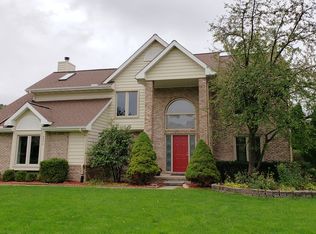 4236 Gotwick Dr, Orion, MI 48359