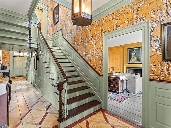 4th image of 17 Federal St