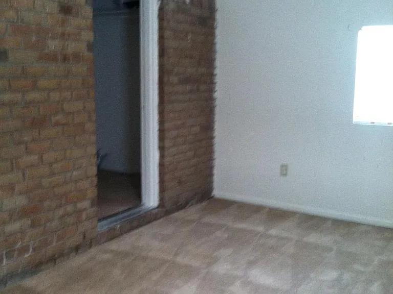 663 Windhaven Dr — Photo 11
