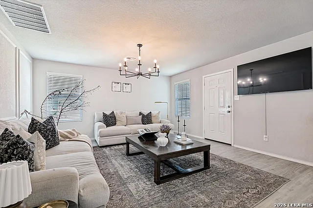 14015 Homestead Way — Photo 5