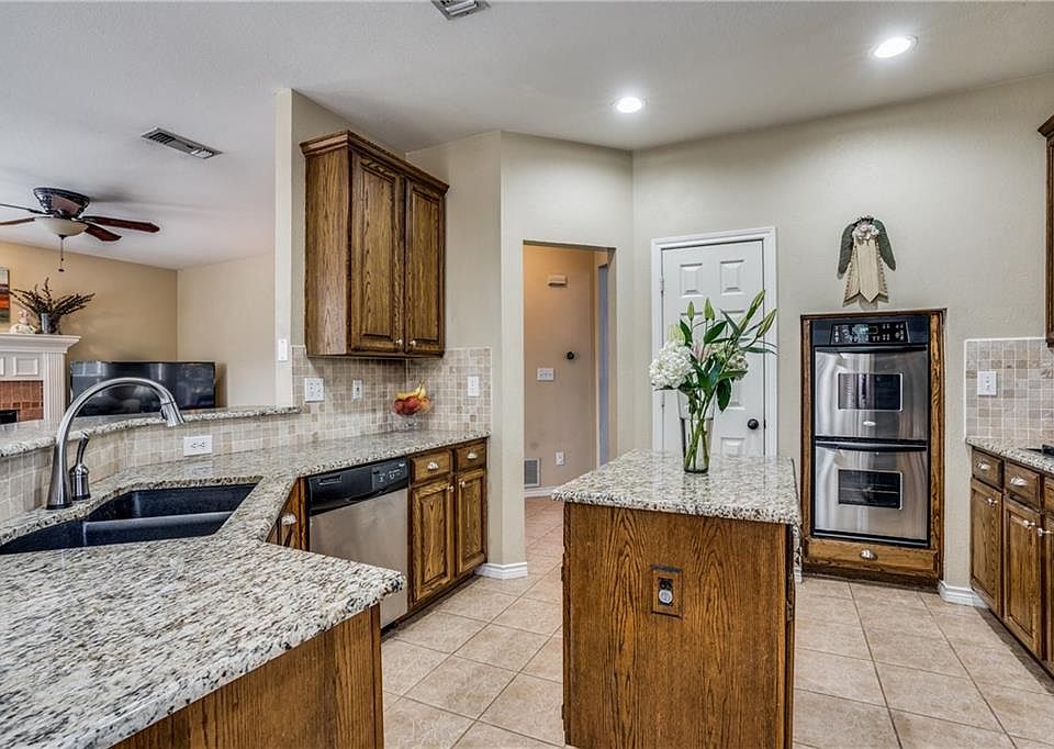 1st image of 5910 Spring Hill Dr