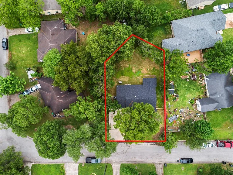 5127 Ditmas Ln — Photo 32