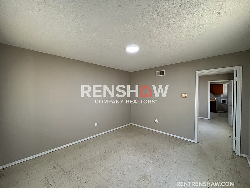 2 bed, 1.0 bath, $795 — Photo 4