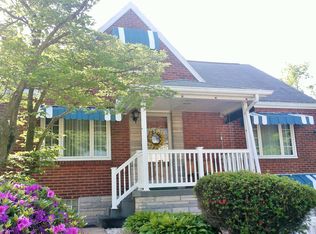 325 E Edgewood Ave, Trafford, PA 15085
