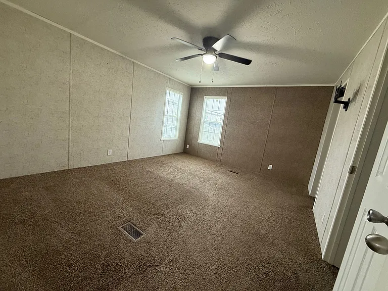Kimberly Estates — Photo 50