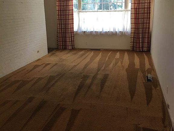 4th image of 242 Terra Vista Dr