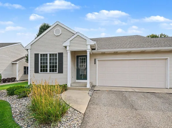 6166 Gleneagle Highlands Dr, Hudsonville, MI 49426