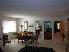 3rd image of 401 Wild Oak Ln