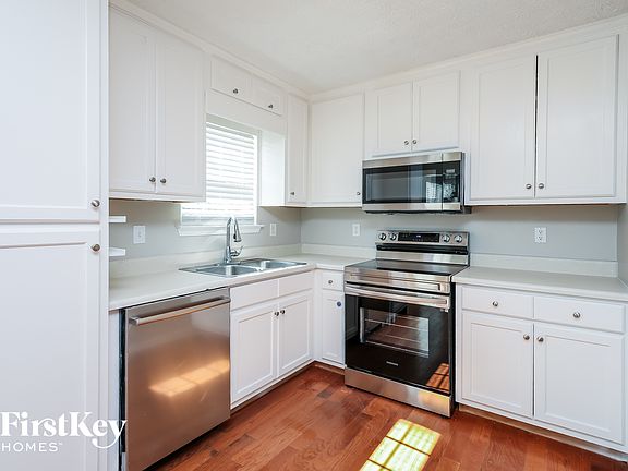 5th image of 4501 Waterman Dr