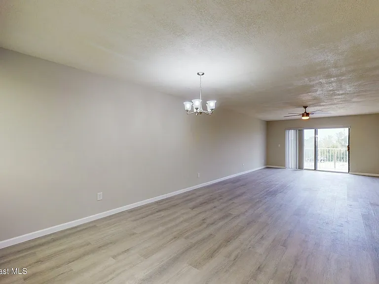 2160 N Highway A1a Hwy #303 — Photo 33
