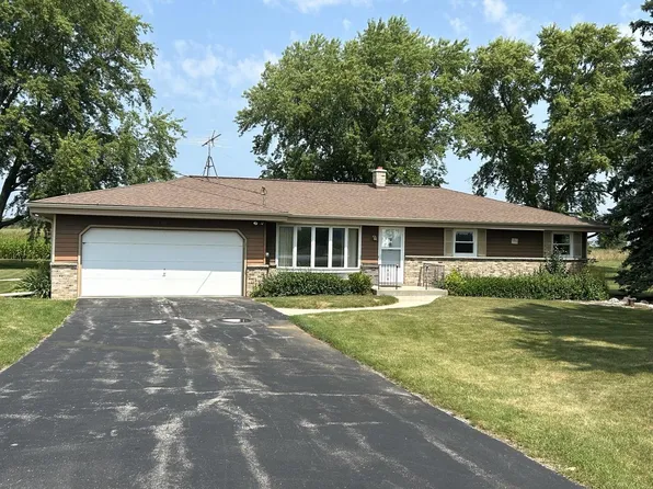6106 County Highway D, West Bend, WI 53090