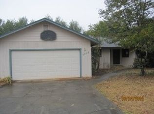 3808 Bluffside Ct, Redding, CA 96002