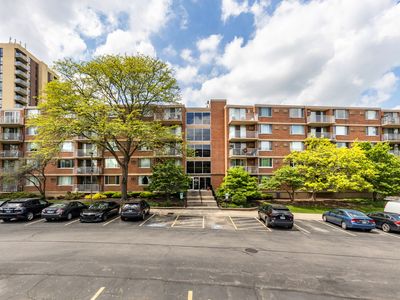 2222 S Stewart Ave APT 4K, Lombard, IL, 60148