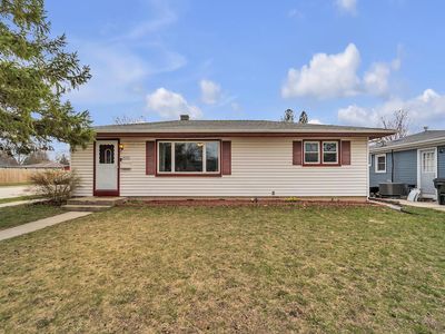 3052 93rd STREET, Sturtevant, WI, 53177