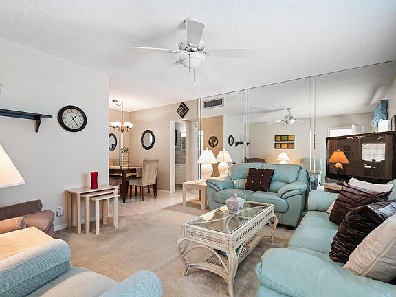 3rd image of 2250 NE 66th St APT 1531