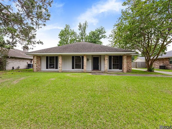 2nd image of 13848 Cypress Ridge Ave