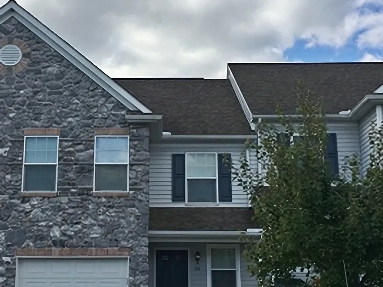 30 Locust Run Dr — Photo 1