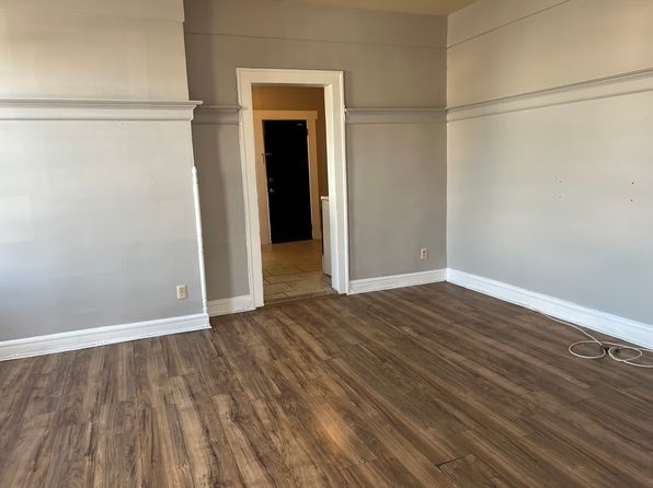 86 Keen St #2