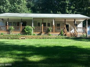 386 Johnnycake Ln, Harpers Ferry, WV 25425