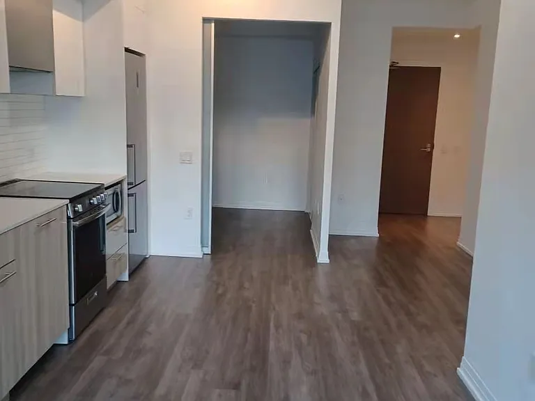 251 Jarvis St #928 — Photo 8