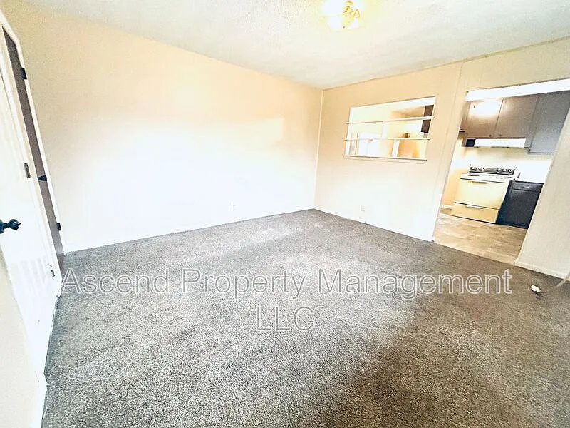 1707 Arlington Ave #B