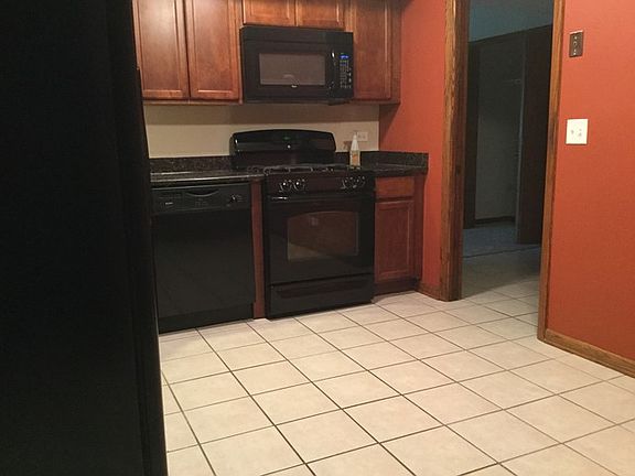 3rd image of 129 S Spruce Ave APT 201