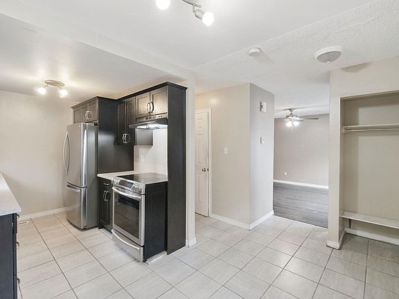 3rd image of 193F Homestead Cres NW