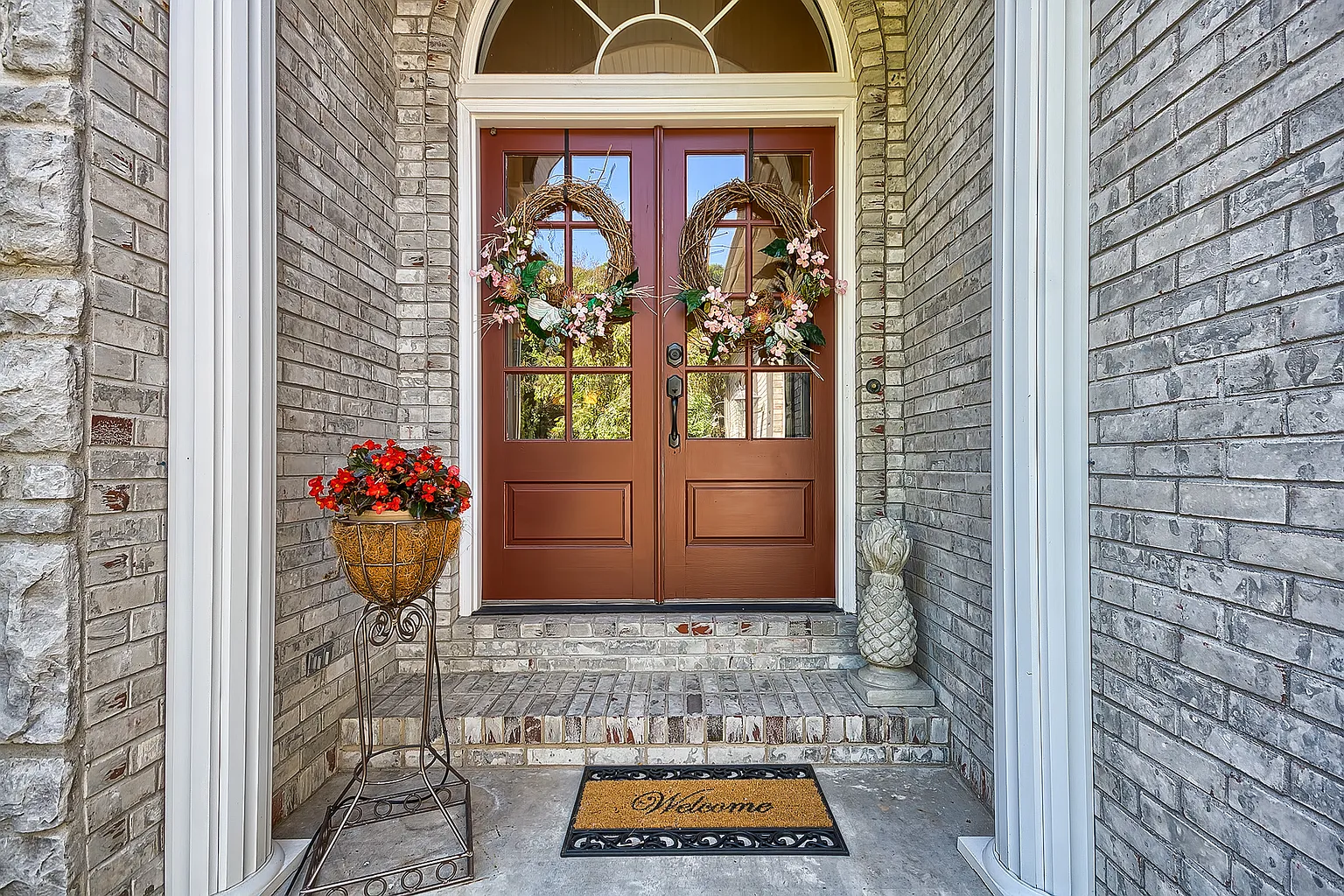 421 Westchester photo 1