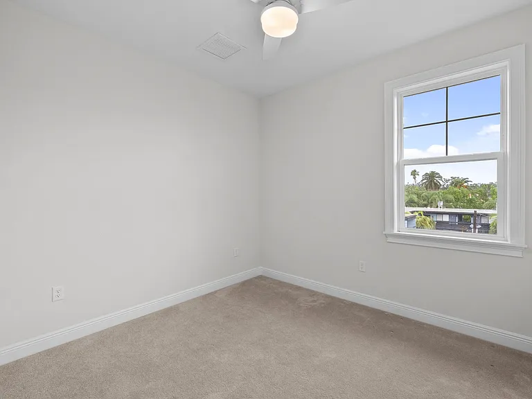 4302 W North B St #3 — Photo 28
