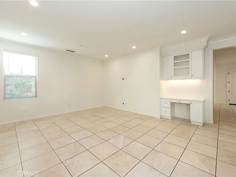 14 Sedgewick — Photo 10