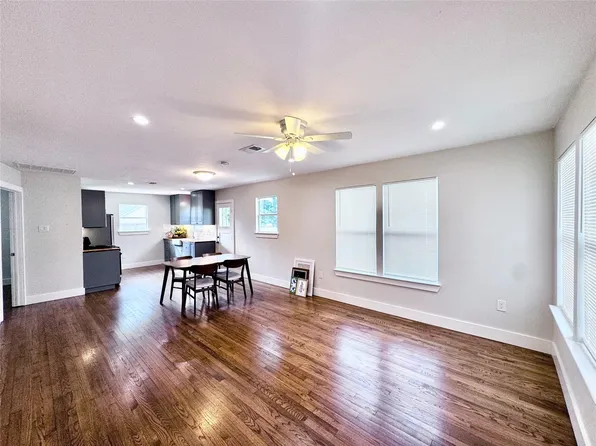 1035 Louise St, Houston, TX 77009