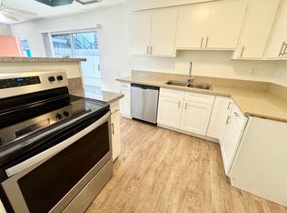 Somerset Villas Apartments, Bellflower, CA 90706