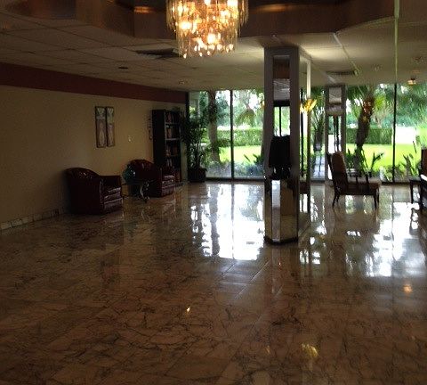 4th image of 4400 Hillcrest Dr APT 208