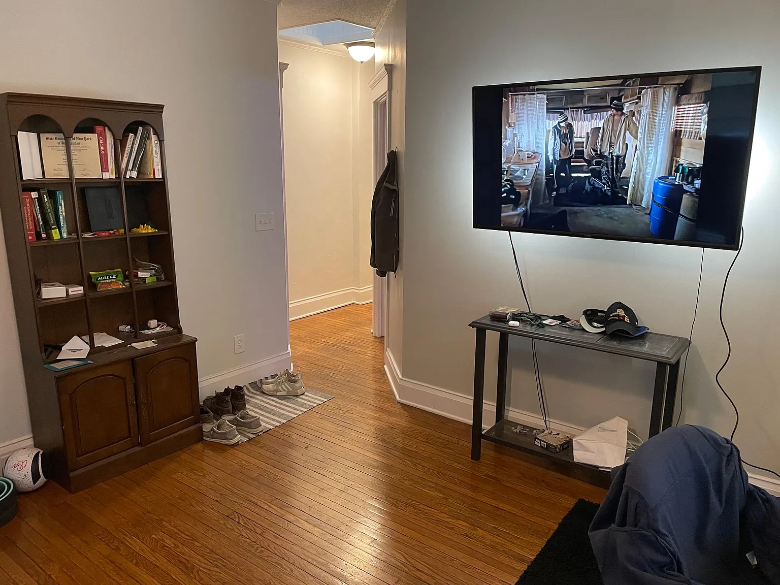 2 bed, 800 sqft, $1,550 — Photo 3