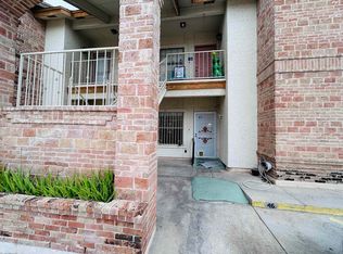 1419 E Gustavus St APT 43, Laredo, TX 78040