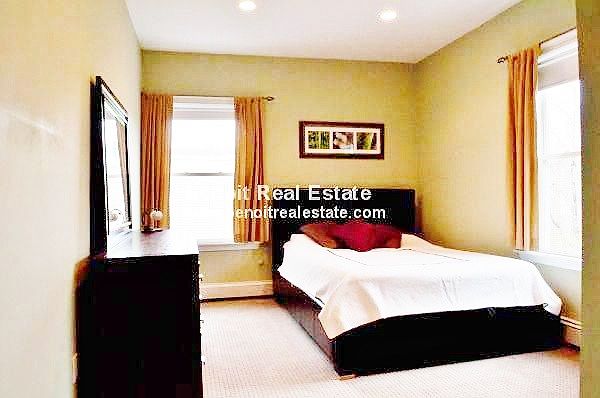 2nd image of 54 Harvey St #2FD