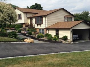 24 Northview Dr, Penn Yan, NY 14527