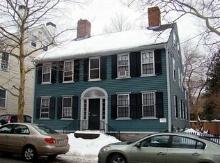 37 Charlesfield St, Providence, RI 02906