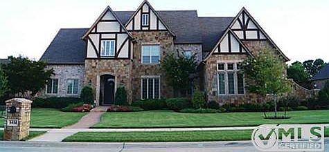 1st image of 1414 Hawthorne Ln
