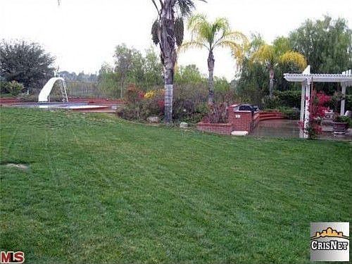 4th image of 4023 Rock Hampton Dr