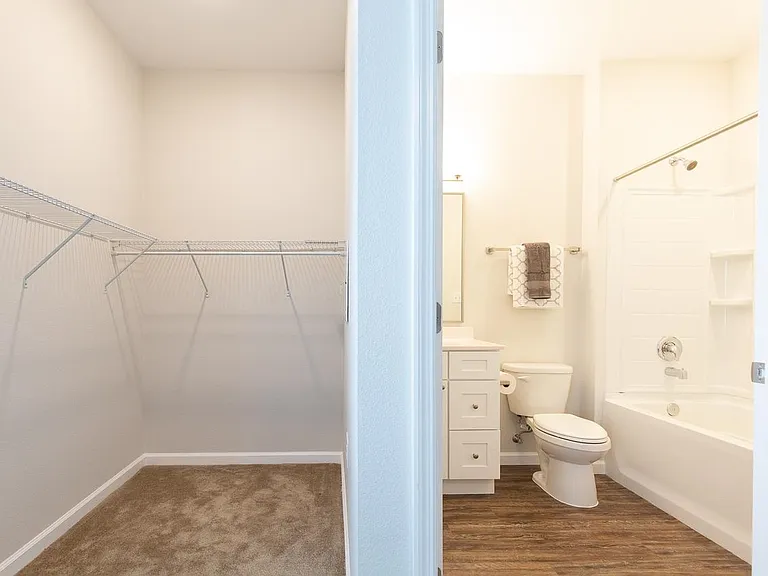 3554 Austin Davis Ave #101 — Photo 10