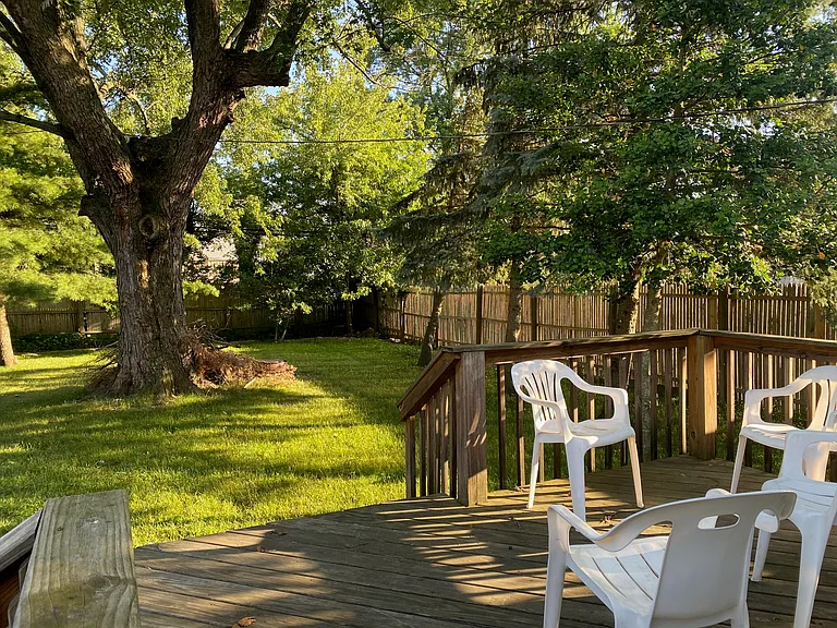 4218 Okalona Rd — Photo 11