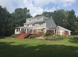 24479 W Hunters Ln, Deer Park, IL 60010