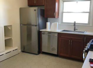 17 Starbuck St, Staten Island, NY 10304