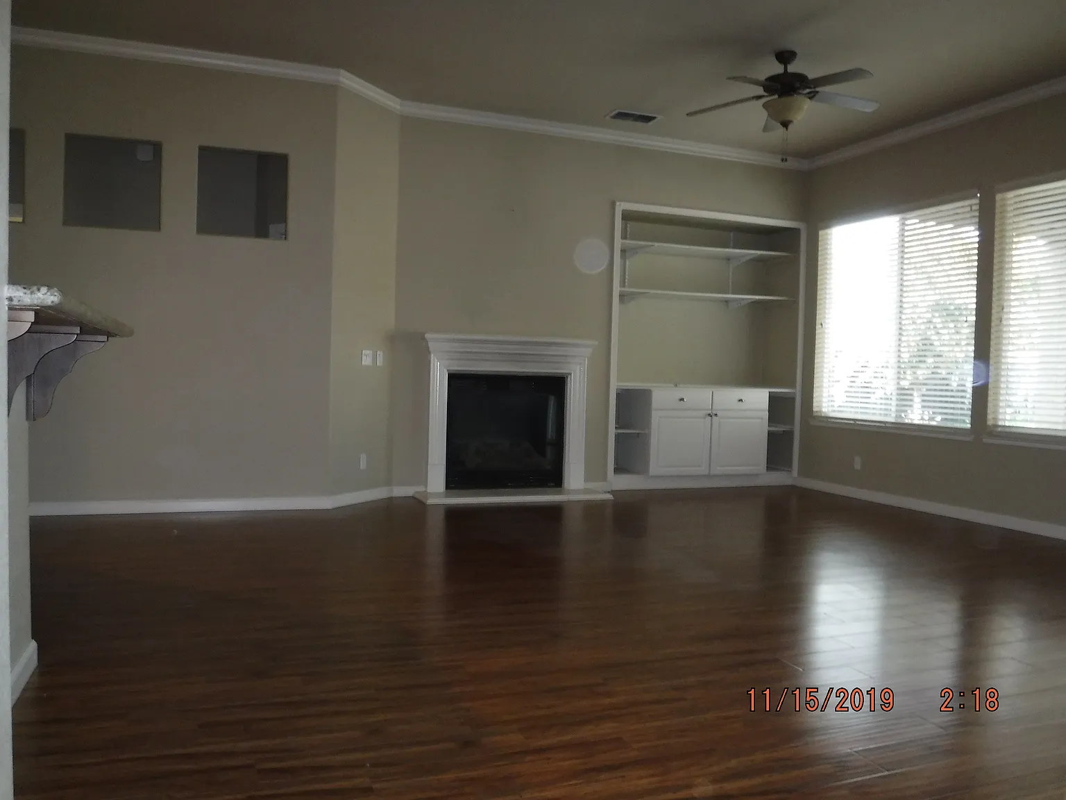 4 bed, 2055 sqft, $2,650 — Photo 4
