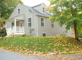 360 Hartman Rd, Reading, PA 19606