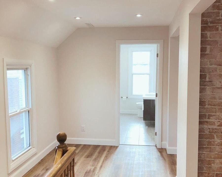 1st image of 61 Phipps St