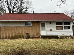 1119 W Beardsley Ave, Champaign, IL 61821