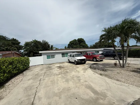 14321 NW 16th Ct, Miami, FL 33167